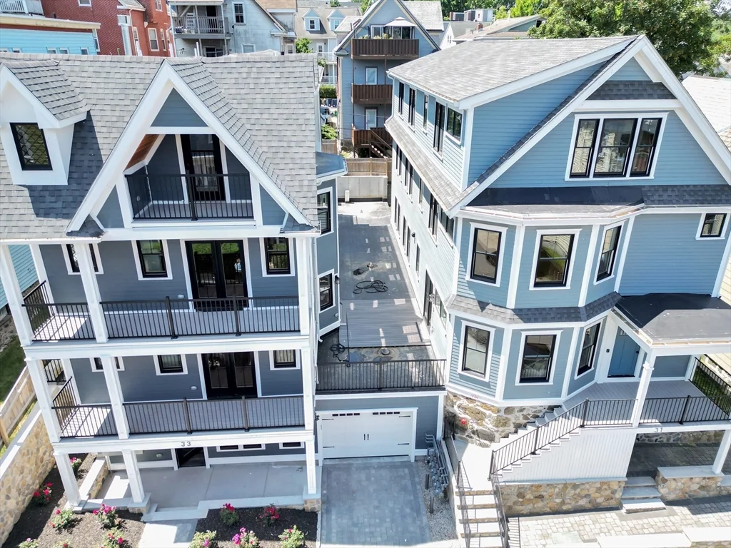 2 bed, 2 bath apartment for rent at 31 Woodlawn Unit 2, Jamaica Plain — photo 3 of 18