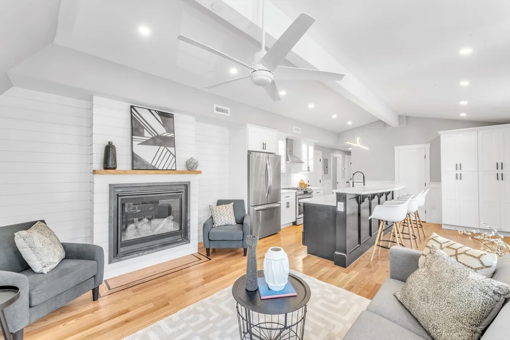 2 bed, 2 bath apartment for rent at 31 Woodlawn Unit 2, Jamaica Plain — photo 18 of 18