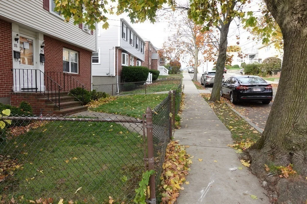3 bed, 1 bath apartment for rent at 31 York Ave Unit 31, Watertown — photo 21 of 28