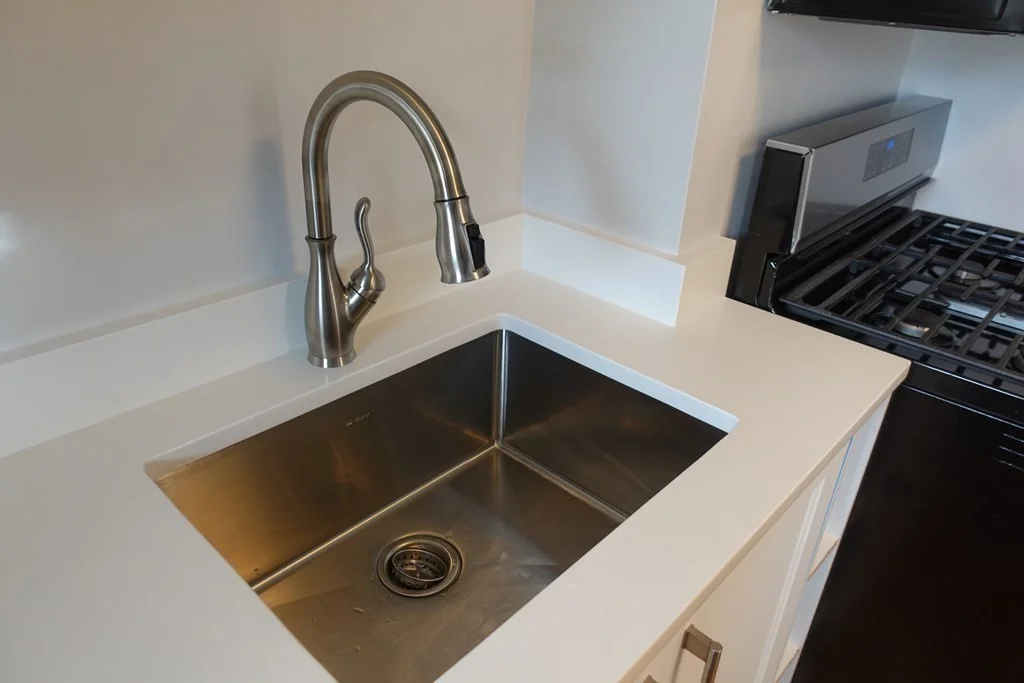 3 bed, 1 bath apartment for rent at 31 York Ave Unit 31, Watertown — photo 7 of 28