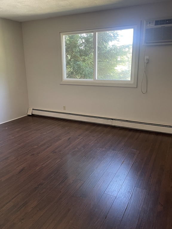 2 bed, 1 bath apartment for rent at 310 Brook Village Rd Unit 18, Nashua — photo 11 of 15