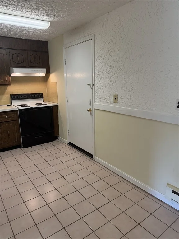 1 bed, 1 bath apartment for rent at 310 Codman Hill Rd Unit 34D, Boxborough — photo 9 of 17