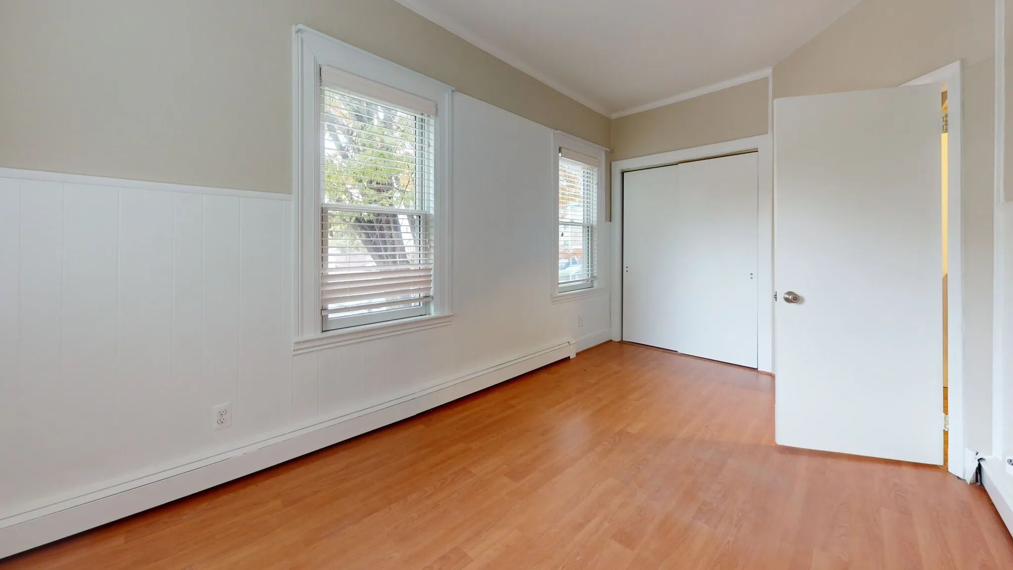 4 bed, 2 bath apartment for rent at 310 Lowell St Unit 1, Magoun Square — photo 5 of 29