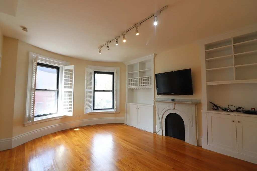 1 bed, 1 bath apartment for rent at 310 Shawmut Ave Unit 2, Boston
