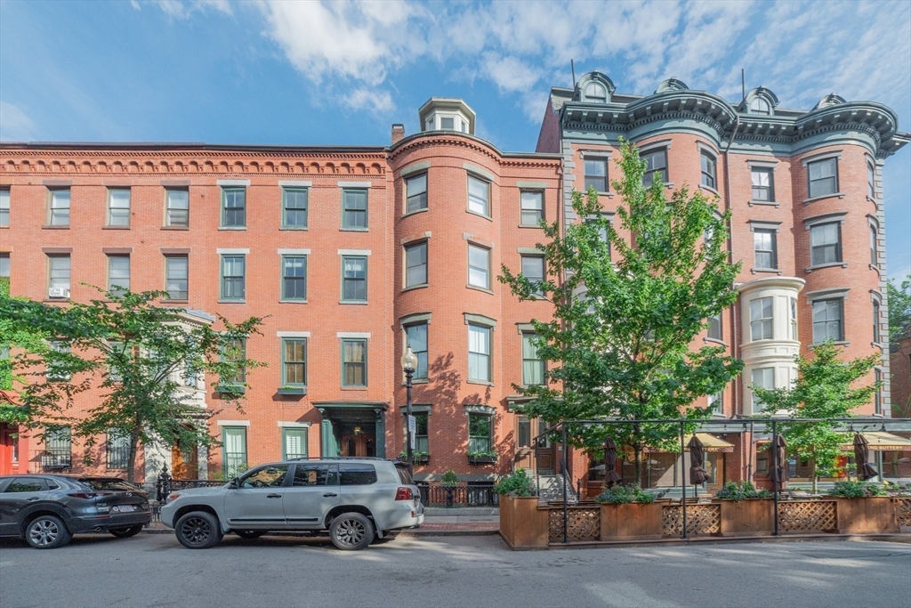 1 bed, 1 bath apartment for rent at 310 Shawmut Unit 3, South End — photo 14 of 17