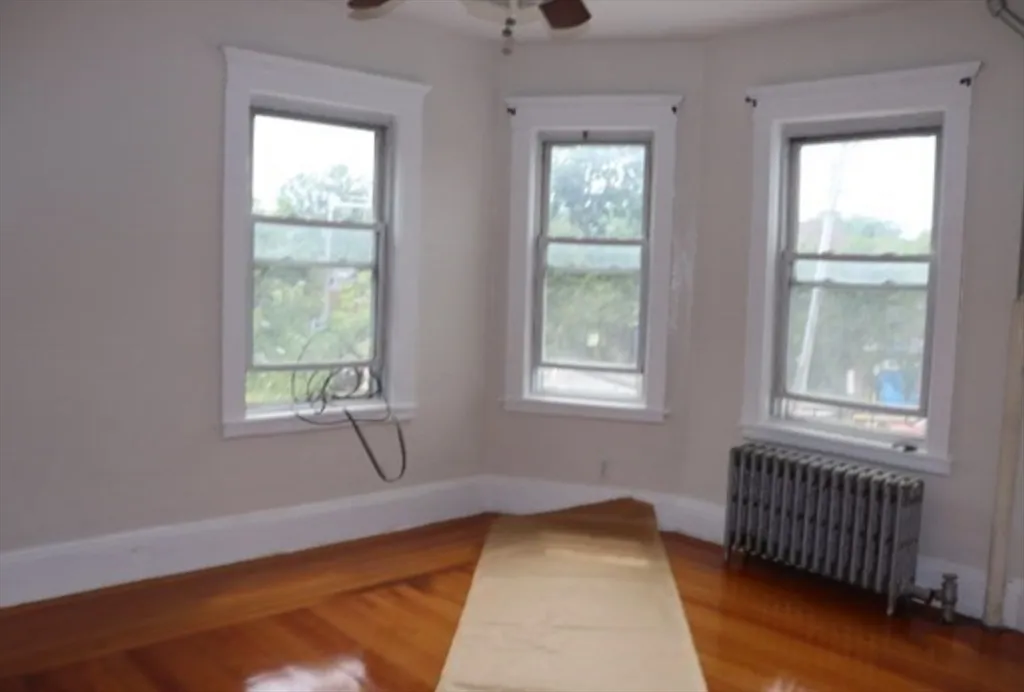 4 bed, 1 bath apartment for rent at 310 Talbot Ave Unit 2, Dorchester — photo 12 of 16