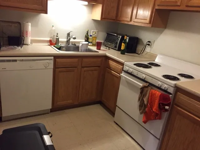 2 bed, 1 bath apartment for rent at 310 Tappan St Unit 5, Aspinwall Hill — photo 7 of 19