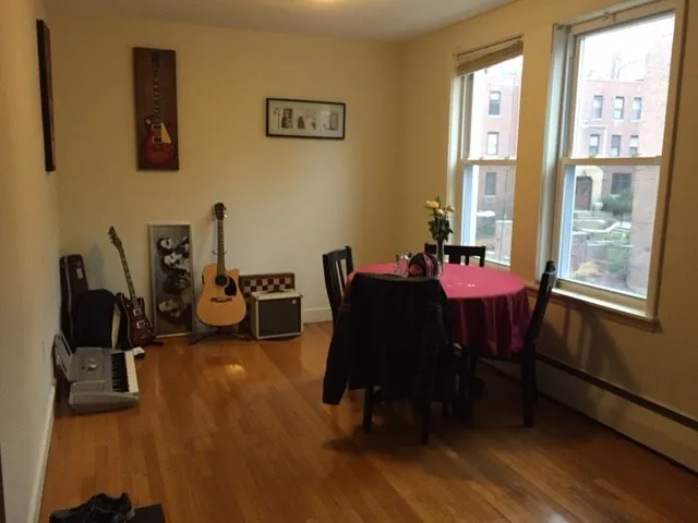 2 bed, 1 bath apartment for rent at 310 Tappan St Unit 5, Aspinwall Hill — photo 8 of 19