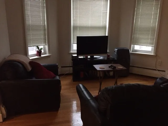 2 bed, 1 bath apartment for rent at 310 Tappan St Unit 5, Aspinwall Hill — photo 9 of 19