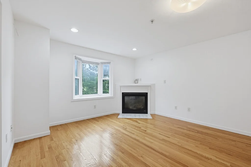 2 bed, 2 bath apartment for rent at 3103 Maple Brook Rd Unit 3103, Bellingham — photo 6 of 34