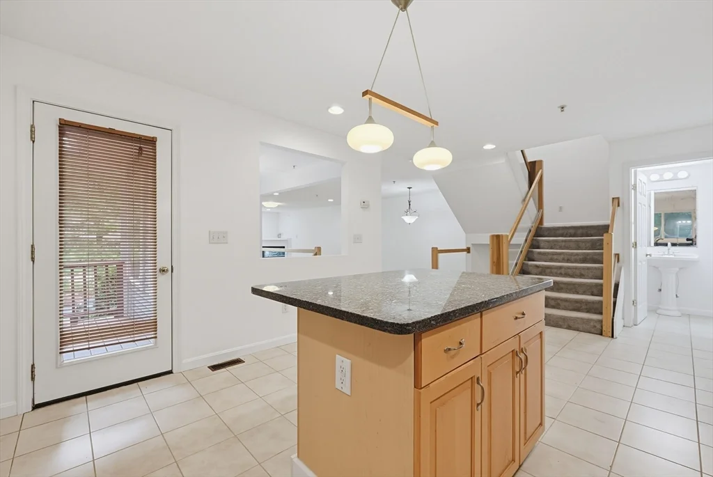 2 bed, 2 bath apartment for rent at 3103 Maple Brook Rd Unit 3103, Bellingham — photo 11 of 34