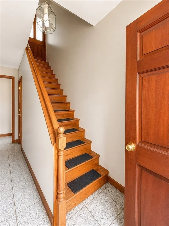 2 bed, 1 bath apartment for rent at 310R Prospect St Unit 1, Wellington-Harrington — photo 9 of 11