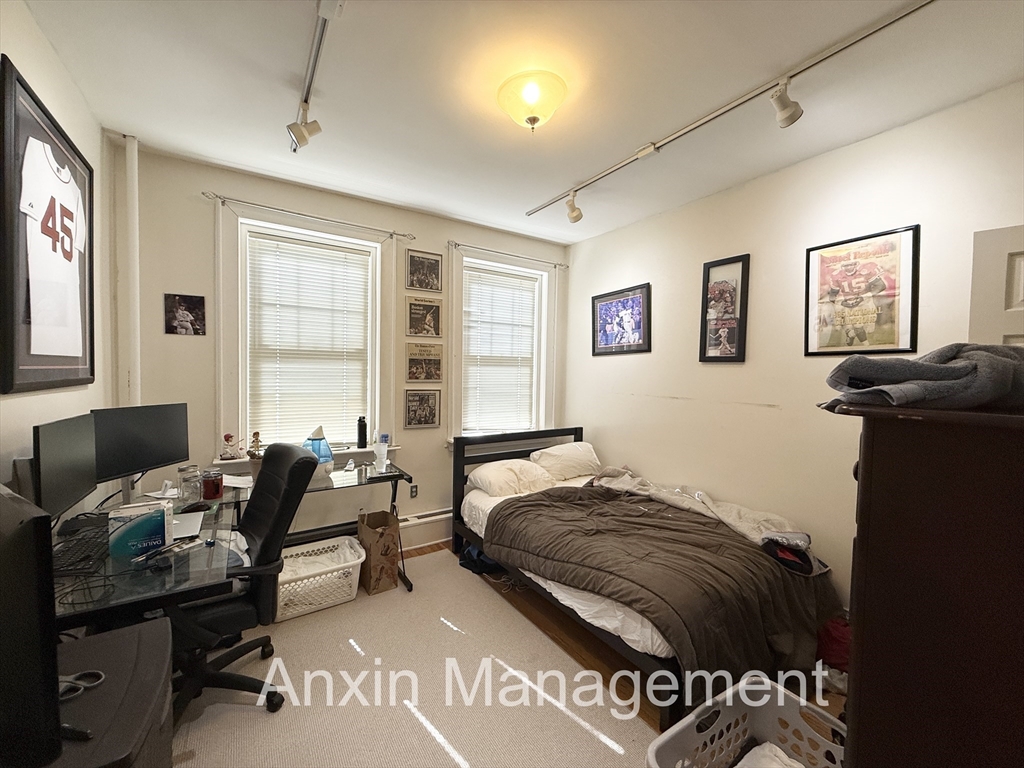2 bed, 1 bath apartment for rent at 311 Allston St Unit 6, Allston — photo 4 of 7