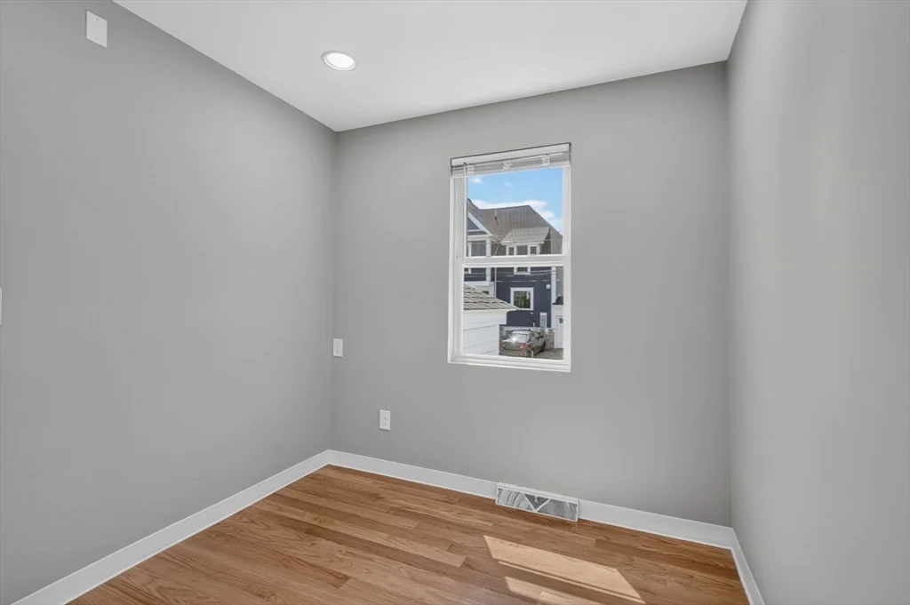 3 bed, 1 bath apartment for rent at 311 Central St Unit 1, Saugus — photo 16 of 27