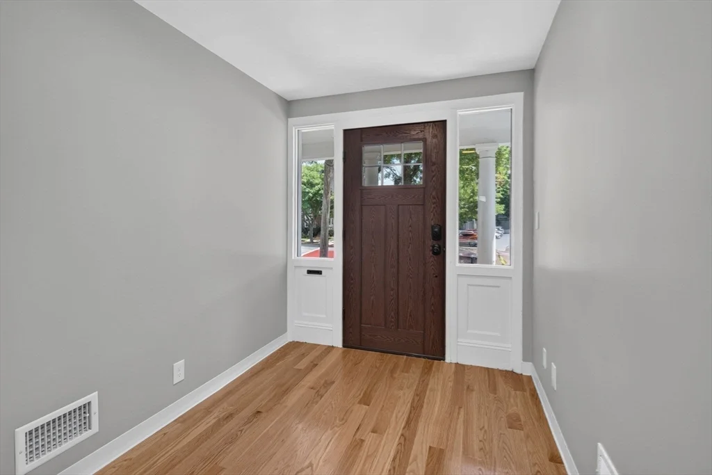 3 bed, 1 bath apartment for rent at 311 Central St Unit 1, Saugus — photo 25 of 27