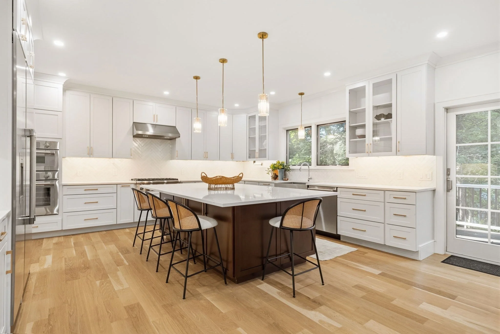 6 bed, 4+ bath apartment for rent at 311 Dedham Ave Unit 311, Needham — photo 11 of 37