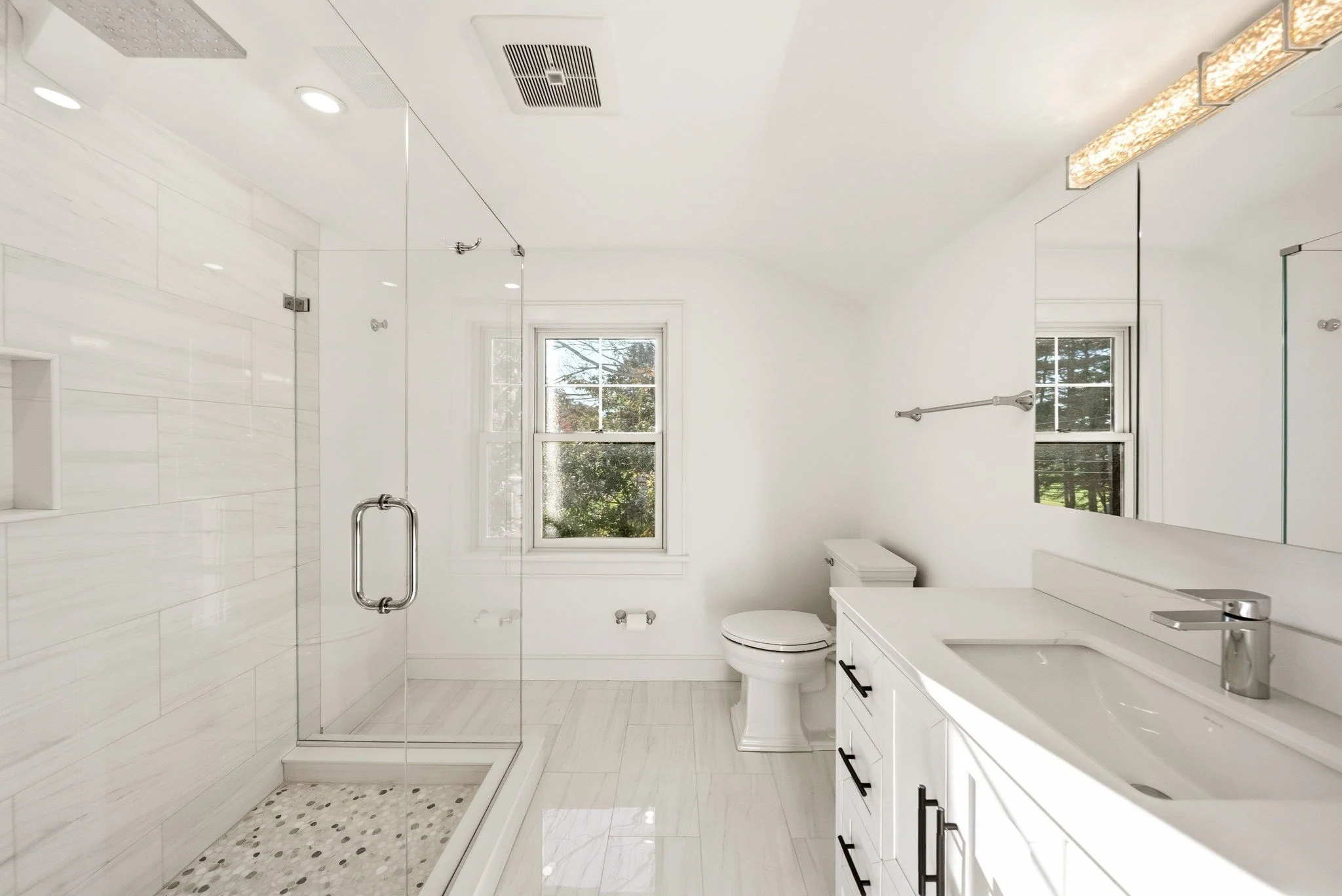 6 bed, 4+ bath apartment for rent at 311 Dedham Ave Unit 311, Needham — photo 30 of 37