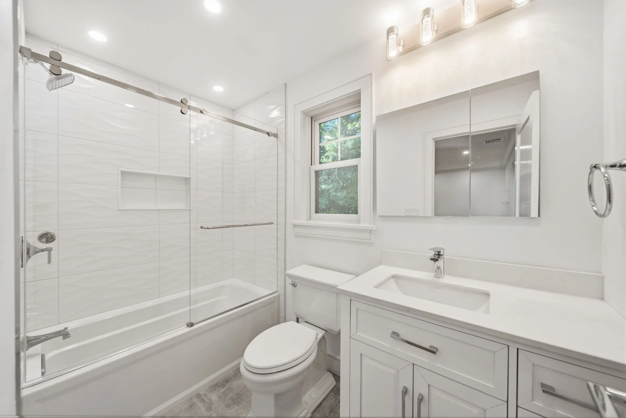 6 bed, 4+ bath apartment for rent at 311 Dedham Ave Unit 311, Needham — photo 27 of 37