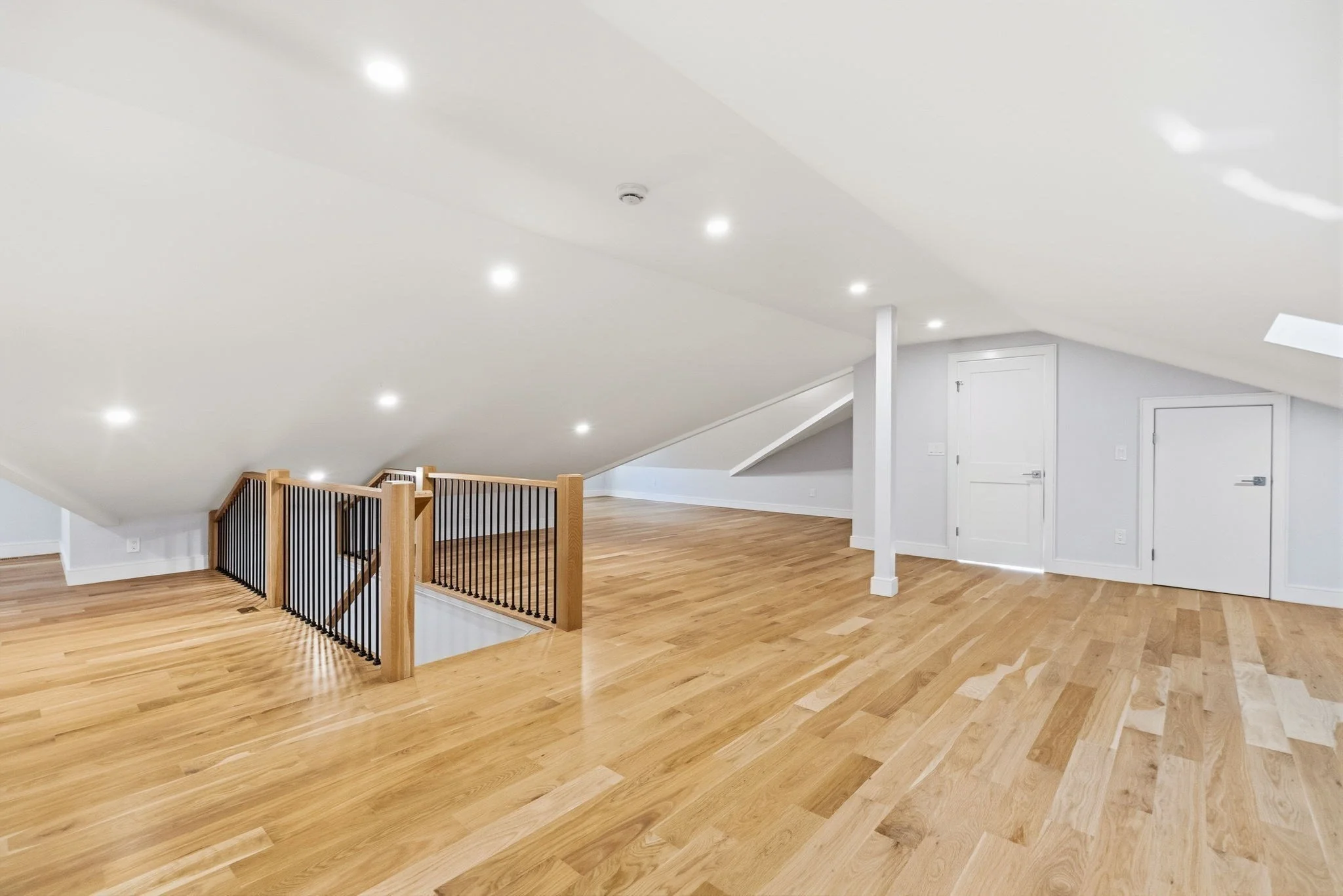 6 bed, 4+ bath apartment for rent at 311 Dedham Ave Unit 311, Needham — photo 28 of 37