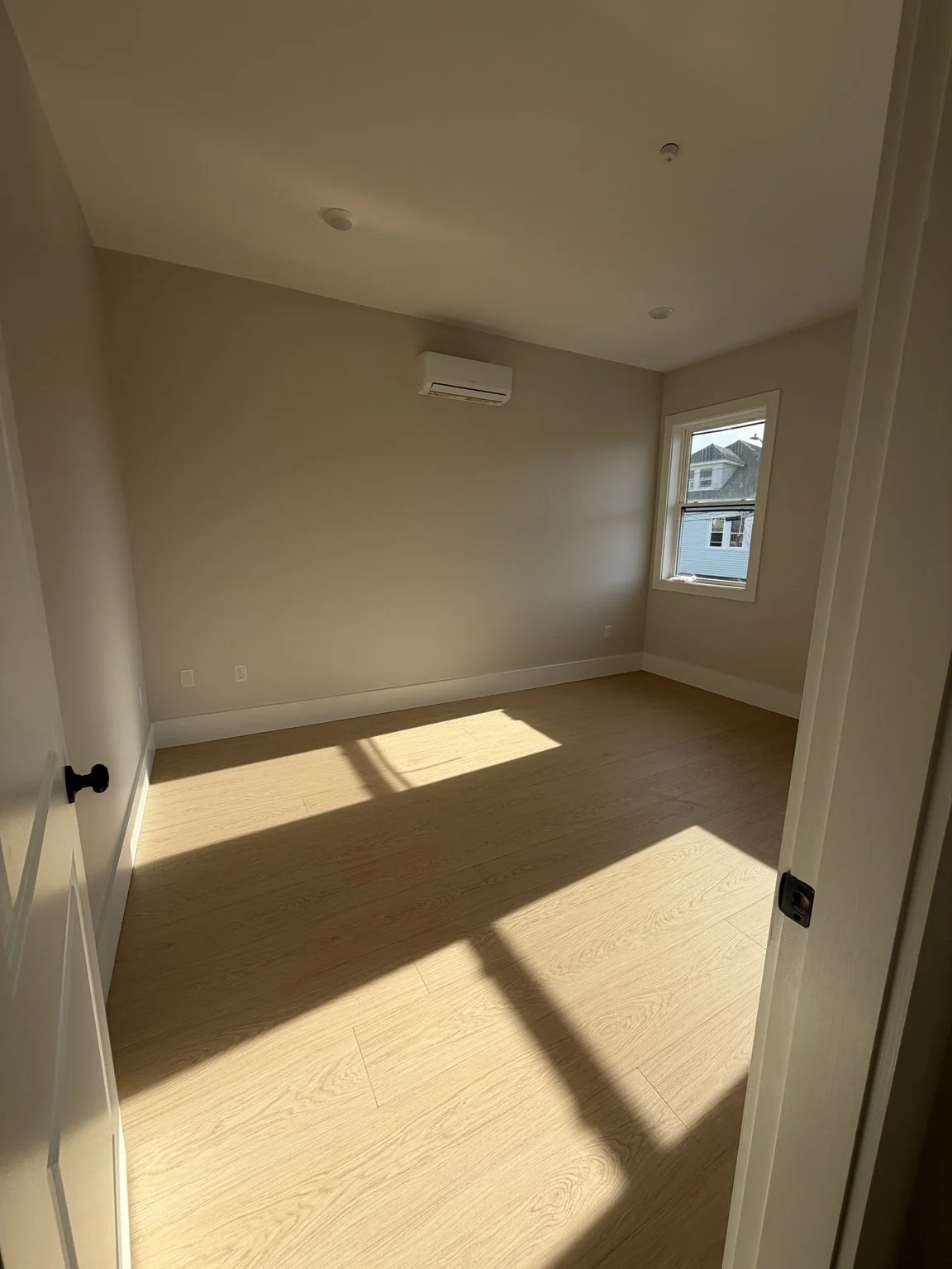 1 bed, 1 bath apartment for rent at 311 Elm Unit 2, Everett — photo 8 of 14