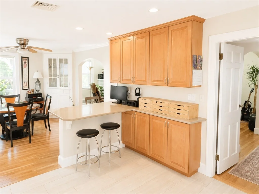 3 bed, 3 bath apartment for rent at 311 Temple Unit 1, West Roxbury — photo 11 of 30