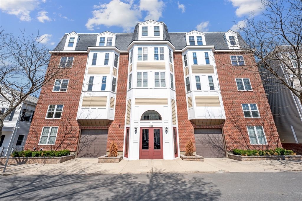 1 bed, 1 bath apartment for rent at 312-320 W 3rd St Unit 305, South Boston — photo 15 of 19
