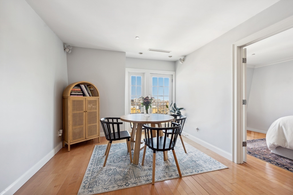 1 bed, 1 bath apartment for rent at 312-320 W 3rd St Unit 305, South Boston — photo 4 of 19