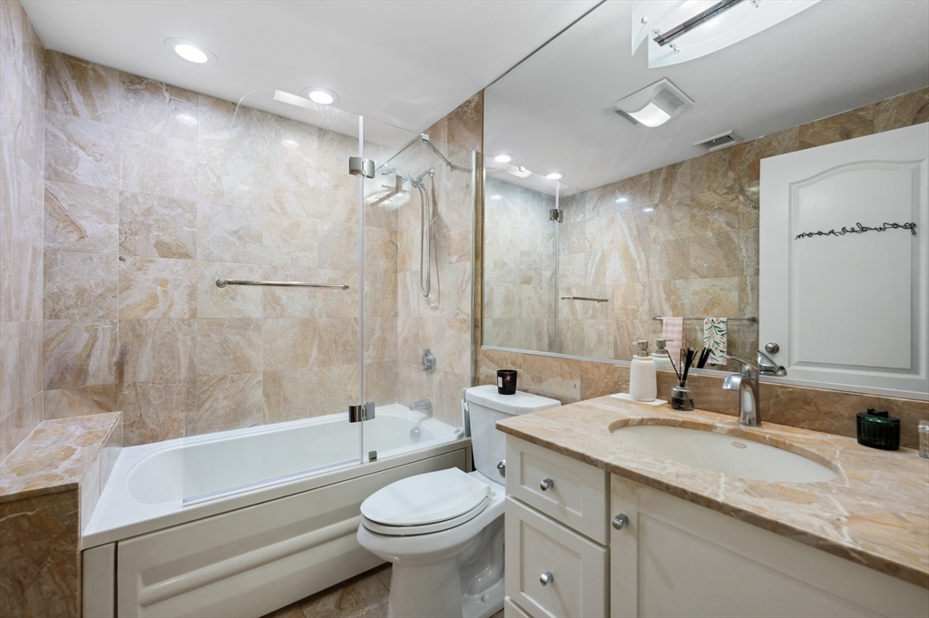 1 bed, 1 bath apartment for rent at 312-320 W 3rd St Unit 305, South Boston — photo 12 of 19