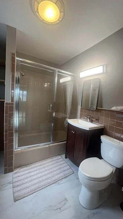2 bed, 1 bath apartment for rent at 312 Humphrey St Unit 3, Beach Bluff — photo 7 of 7