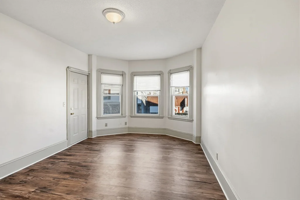 3 bed, 1 bath apartment for rent at 312 Rivet St Unit 2, New Bedford — photo 18 of 20