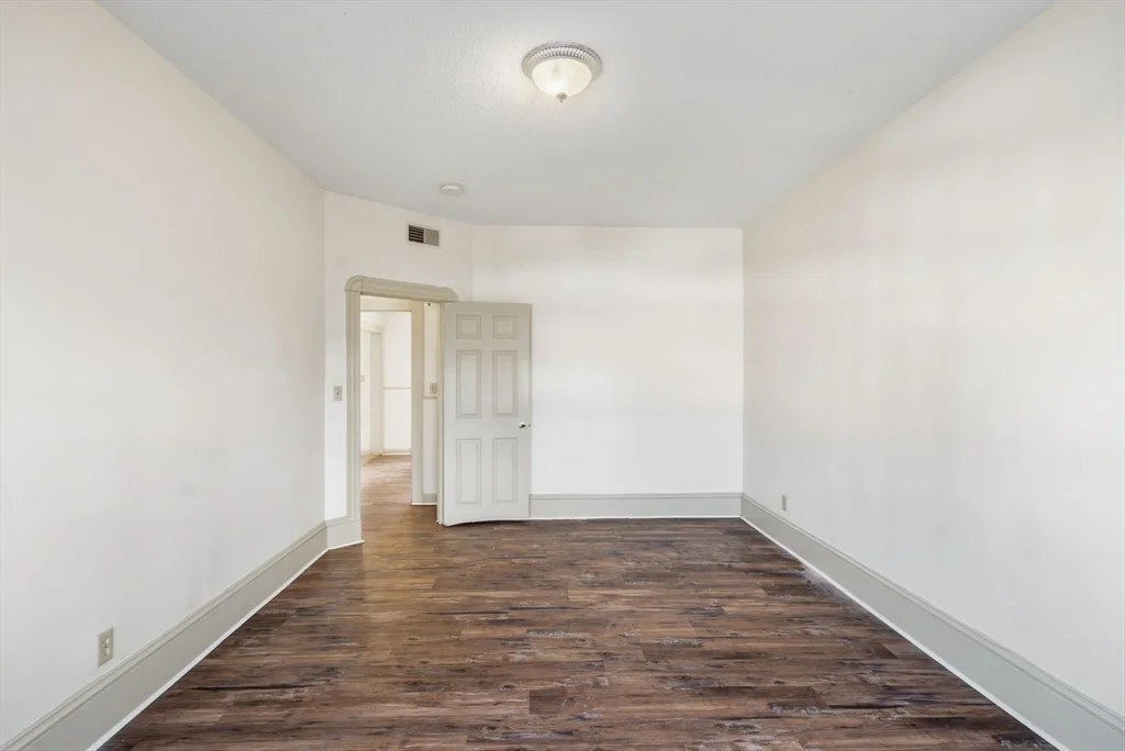 3 bed, 1 bath apartment for rent at 312 Rivet St Unit 2, New Bedford — photo 20 of 20