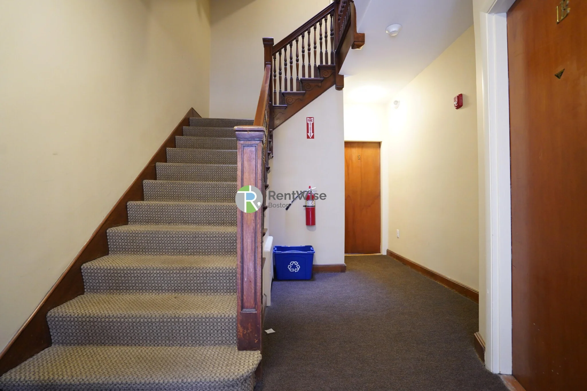 2 bed, 1 bath apartment for rent at 312 Tappan St Unit 1, Aspinwall Hill — photo 14 of 17