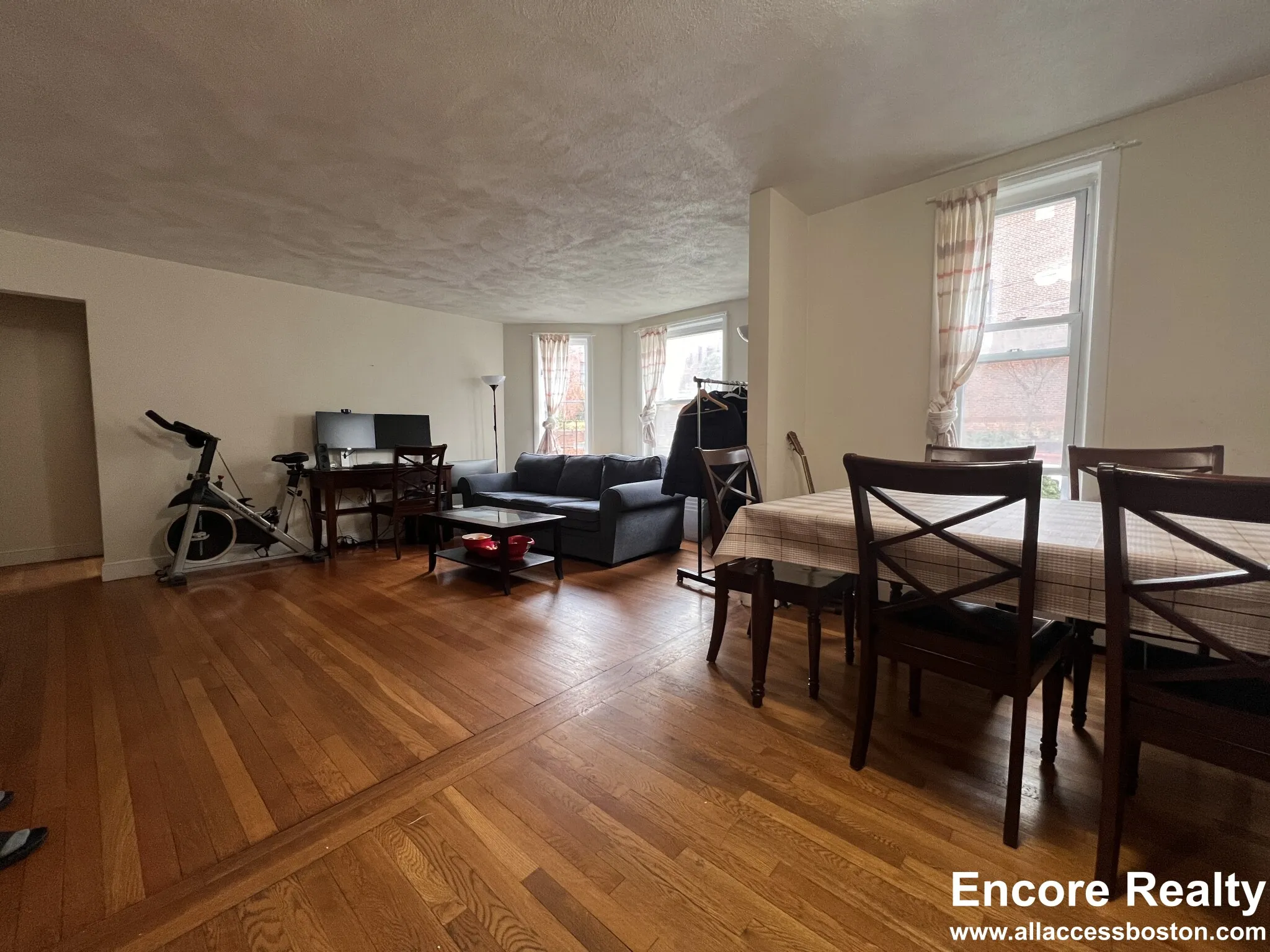 2 bed, 1 bath apartment for rent at 312 Tappan St Unit 1Ba, Aspinwall Hill — photo 17 of 29