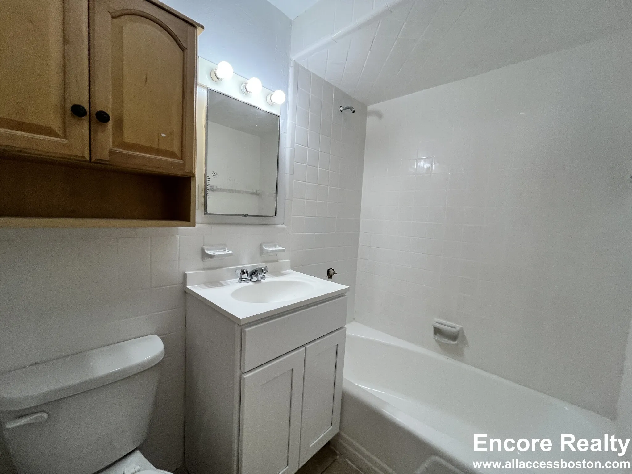 2 bed, 1 bath apartment for rent at 312 Tappan St Unit 1Ba, Aspinwall Hill — photo 11 of 29