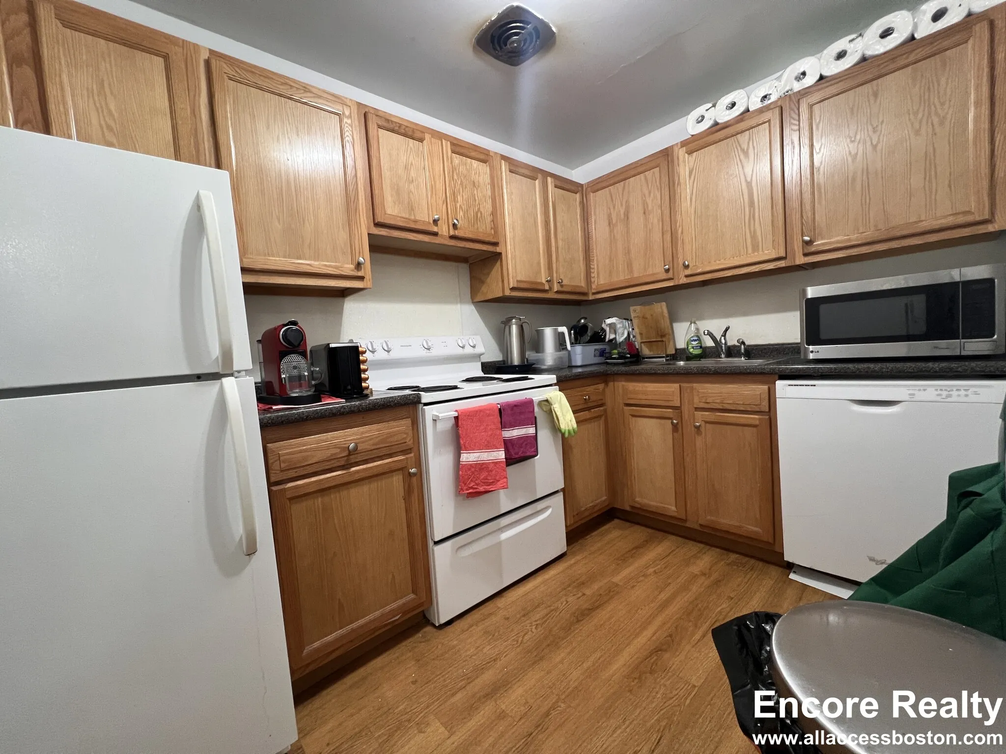 2 bed, 1 bath apartment for rent at 312 Tappan St Unit 1Ba, Aspinwall Hill — photo 16 of 29