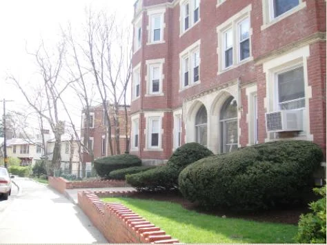 2 bed, 1 bath apartment for rent at 312 Tappan St Unit 1BB, Aspinwall Hill — photo 24 of 30