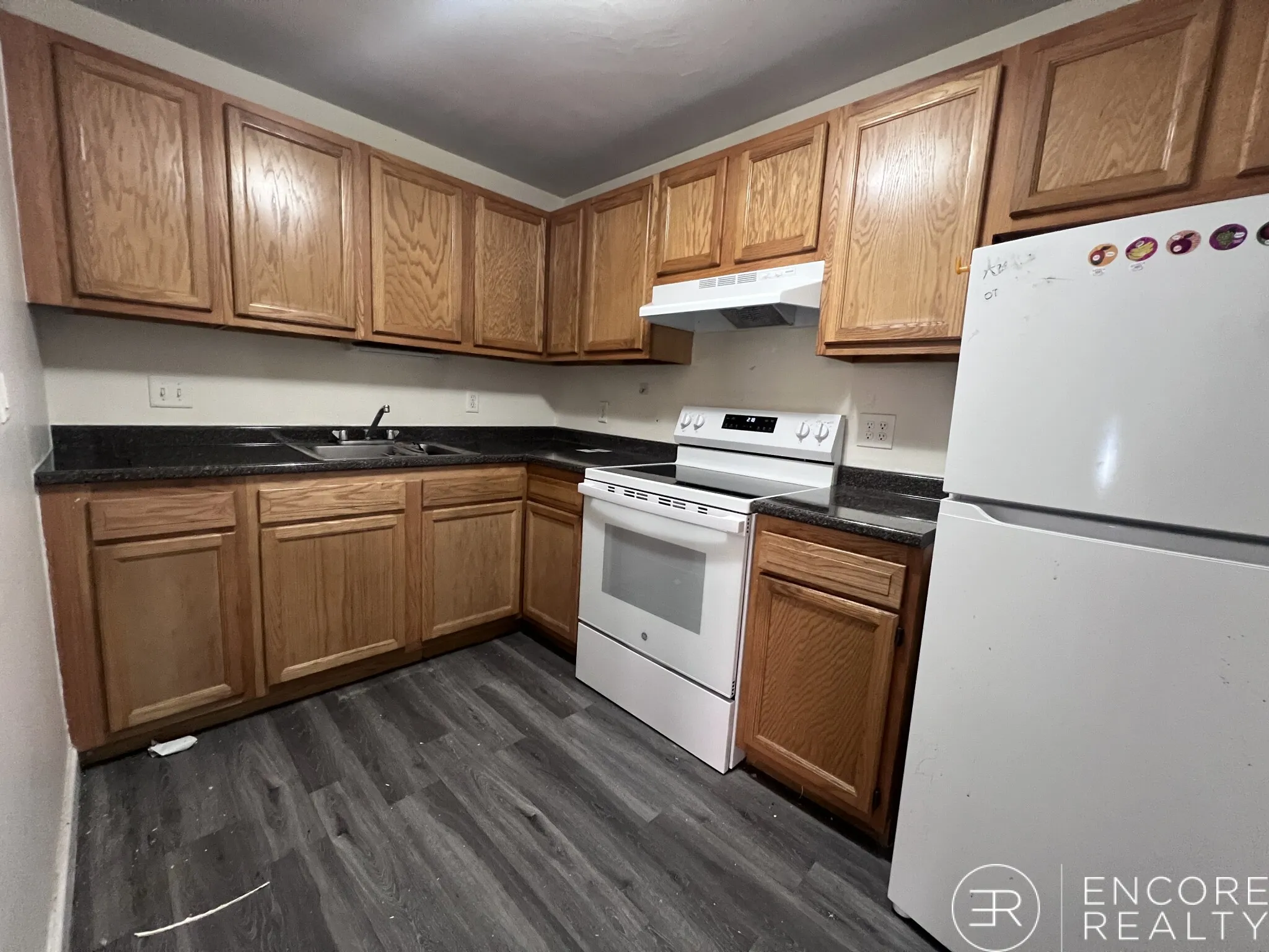2 bed, 1 bath apartment for rent at 312 Tappan St Unit 3, Aspinwall Hill — photo 3 of 28