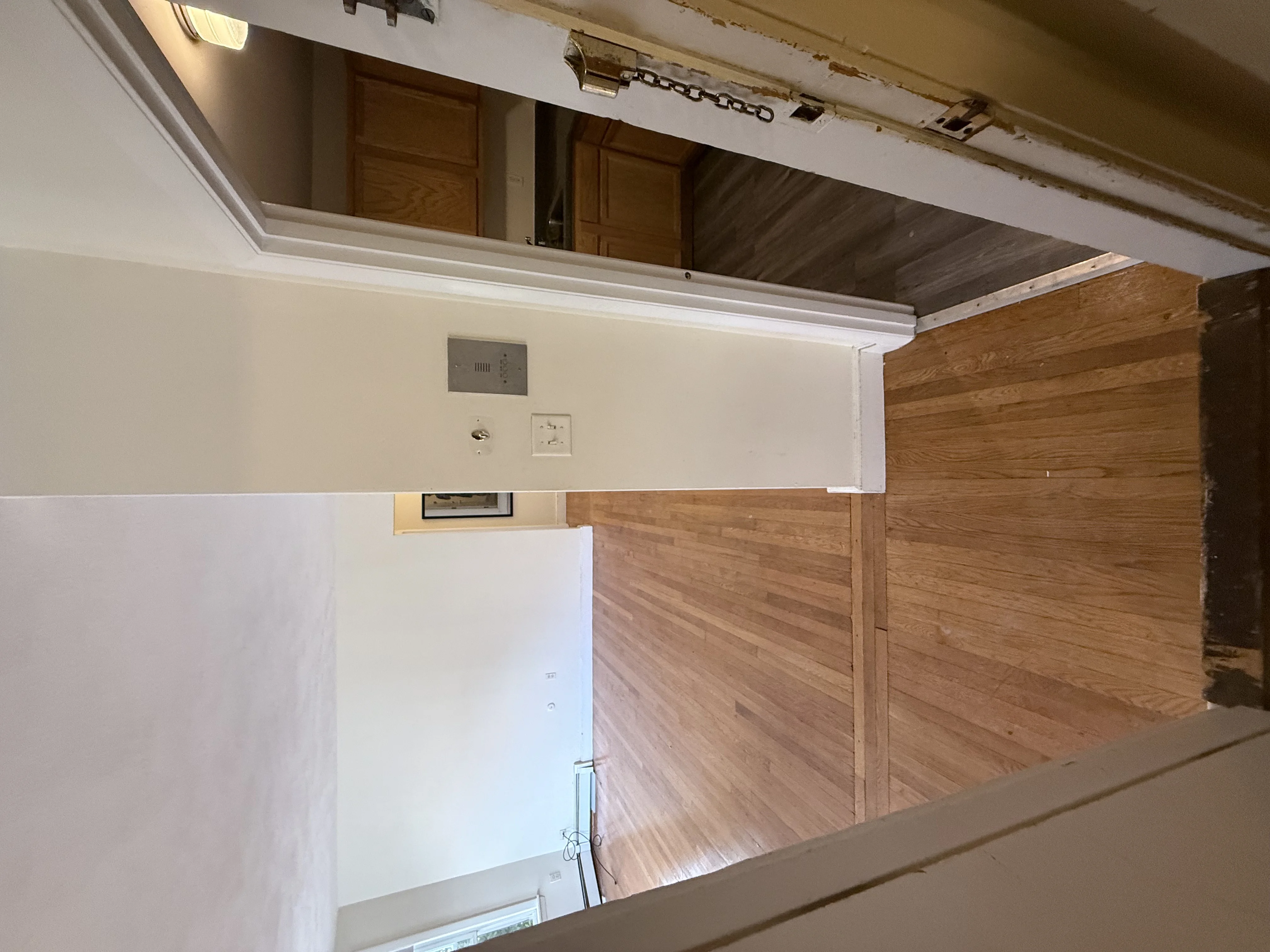 2 bed, 1 bath apartment for rent at 312 Tappan St Unit 4, Aspinwall Hill — photo 5 of 16