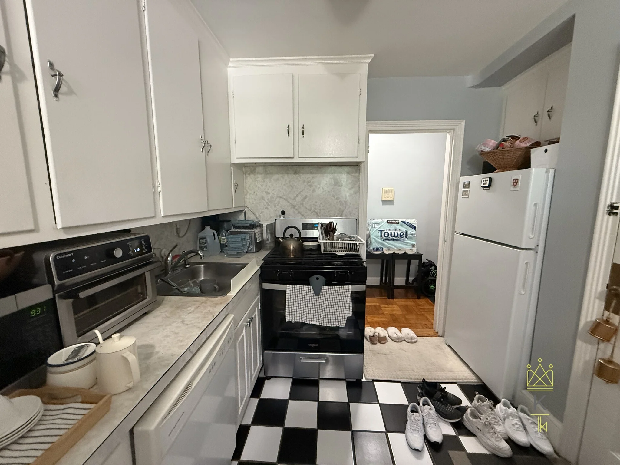 2 bed, 1 bath apartment for rent at 312 Washington St Unit 1-3, Wellesley — photo 3 of 13