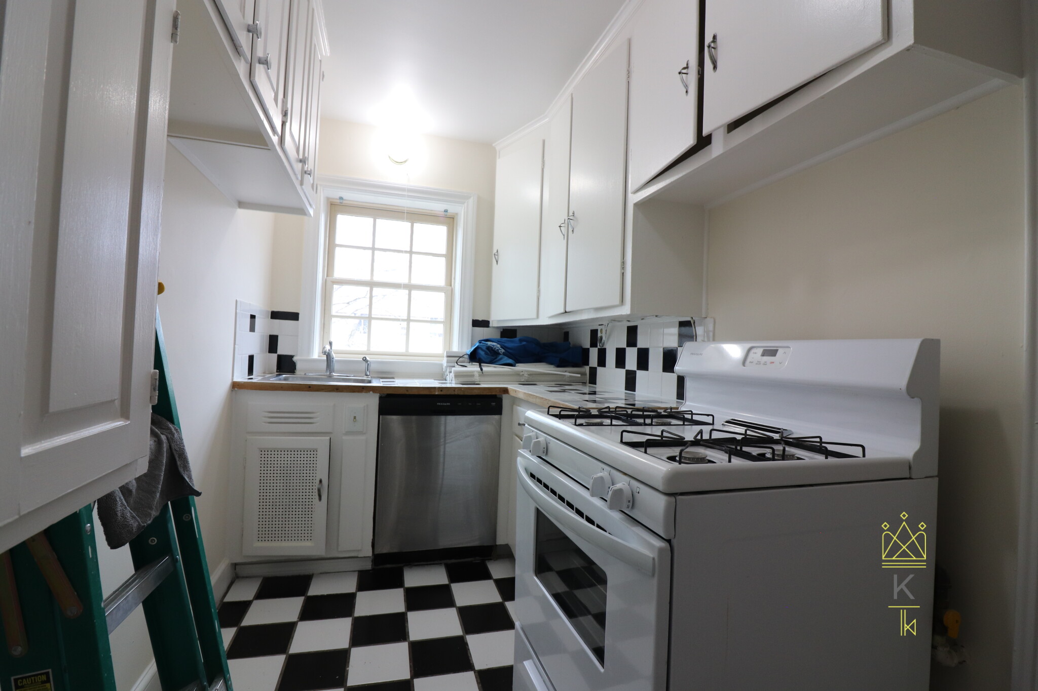 2 bed, 1 bath apartment for rent at 312 Washington St Unit 2-4, Wellesley — photo 15 of 19
