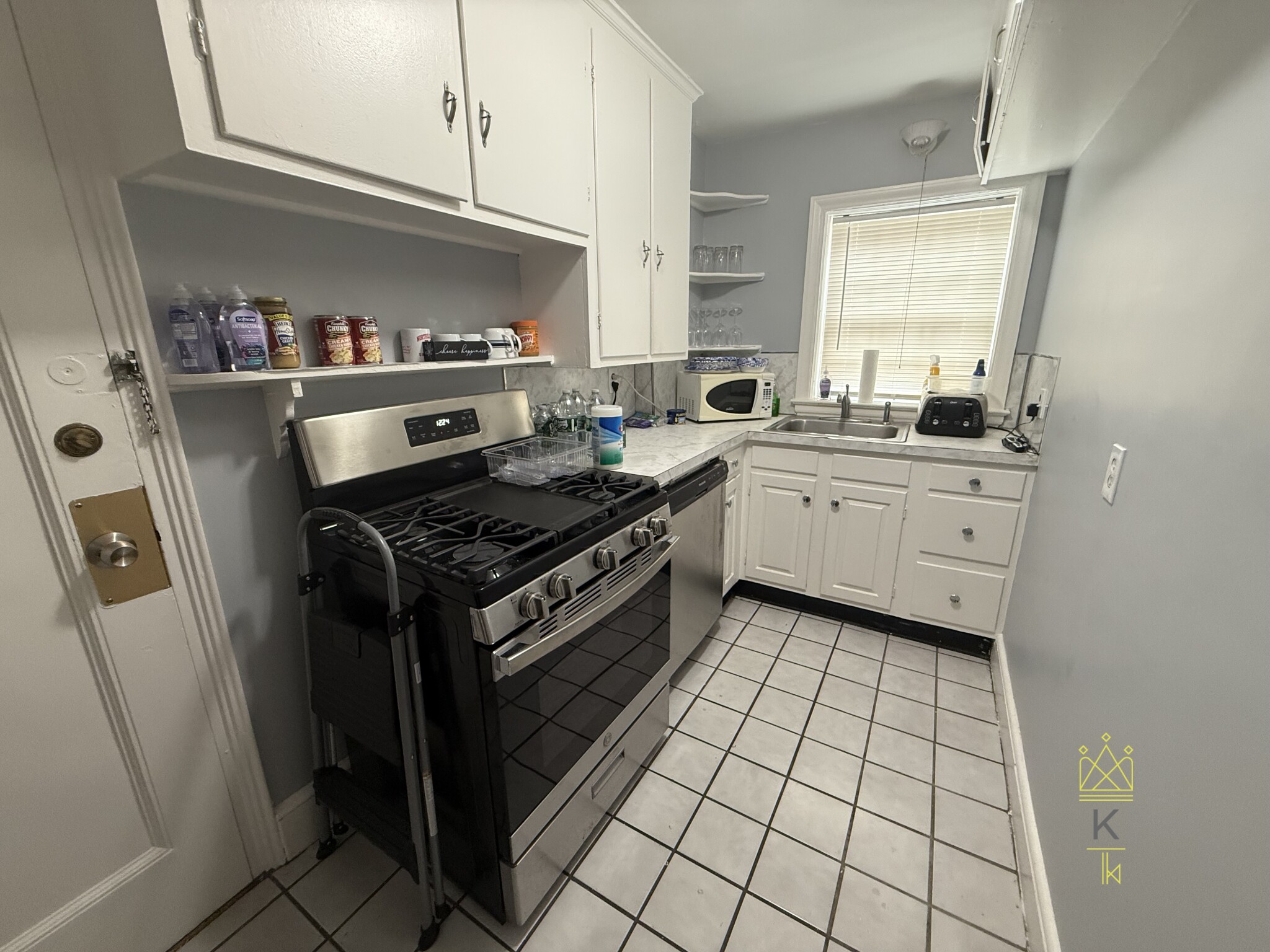 2 bed, 1 bath apartment for rent at 312 Washington St Unit 3-1, Wellesley — photo 5 of 31