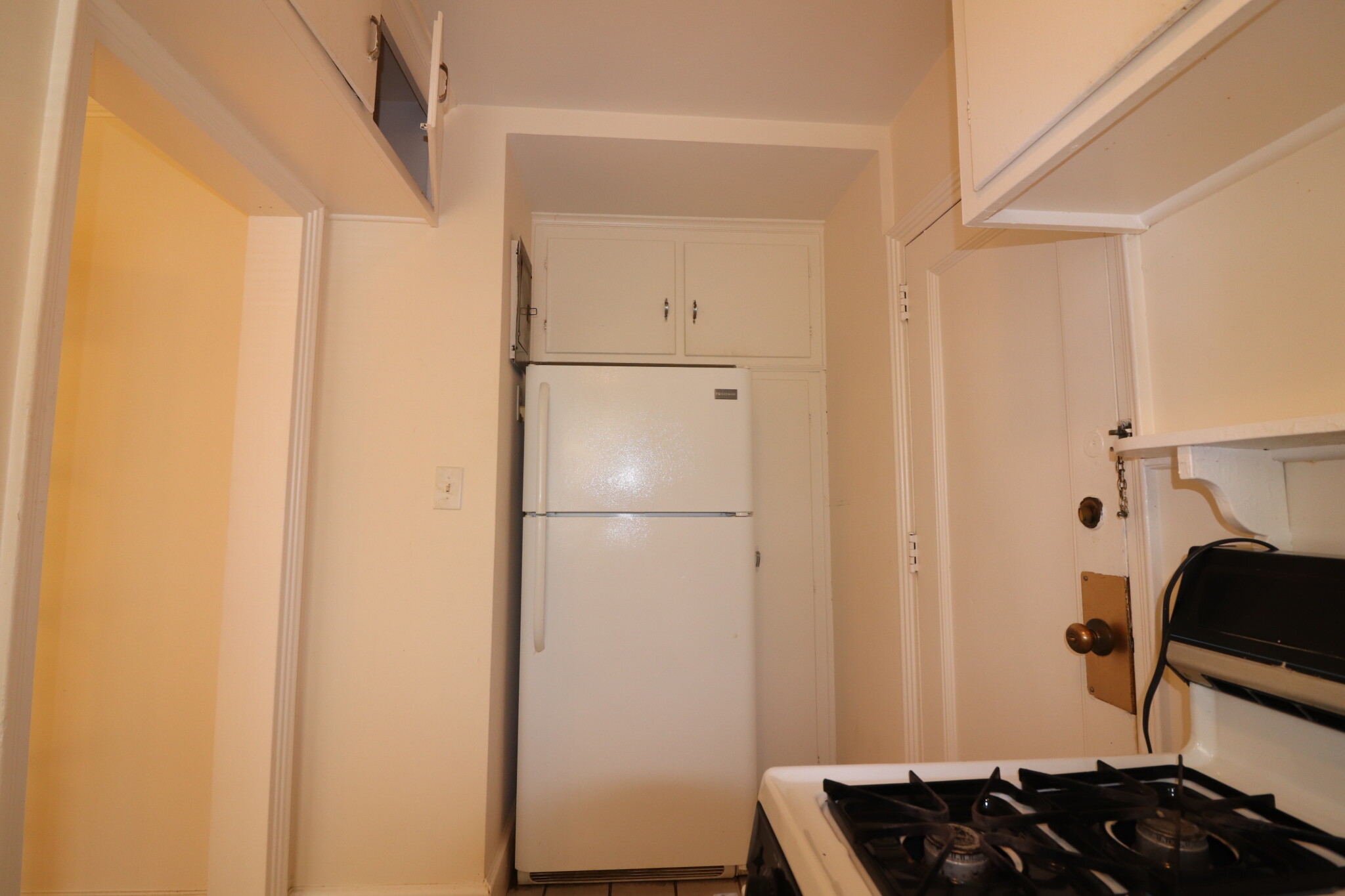 2 bed, 1 bath apartment for rent at 312 Washington St Unit 3-1, Wellesley — photo 25 of 31