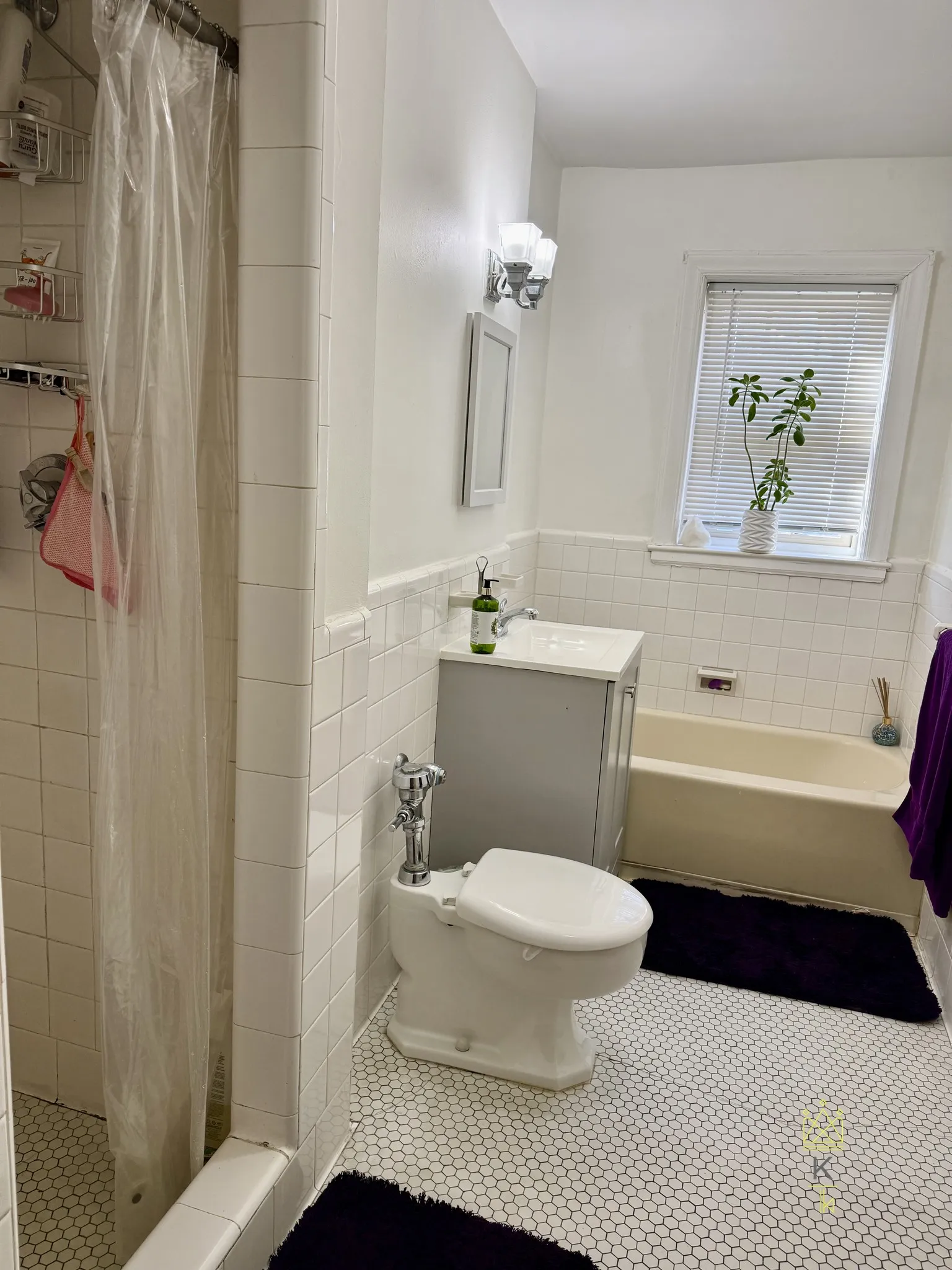 2 bed, 1 bath apartment for rent at 312 Washington St Unit 3-4, Wellesley — photo 7 of 14