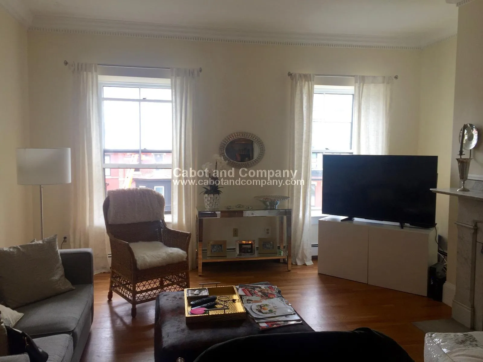 2 bed, 2 bath apartment for rent at 313 Beacon St Unit 15, Back Bay — photo 2 of 12