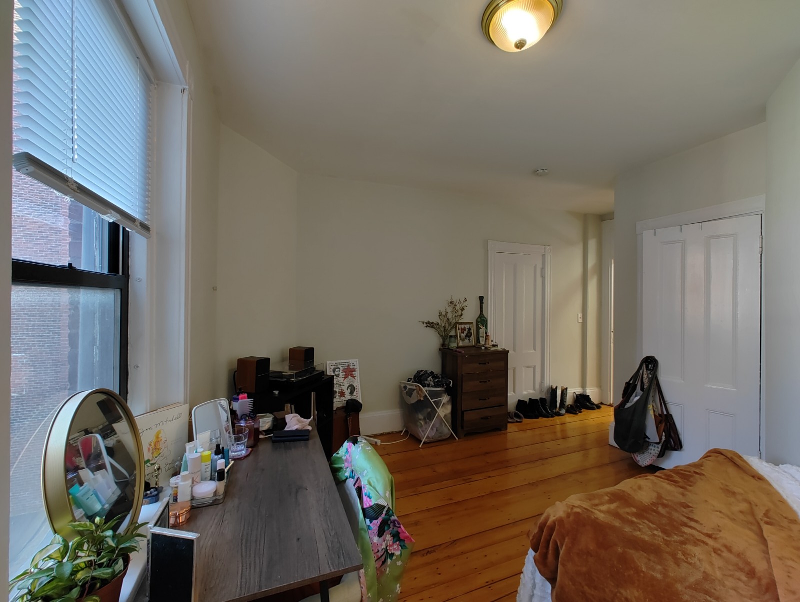 4 bed, 1 bath apartment for rent at 313 Cambridge St Unit U1, East Cambridge — photo 9 of 14