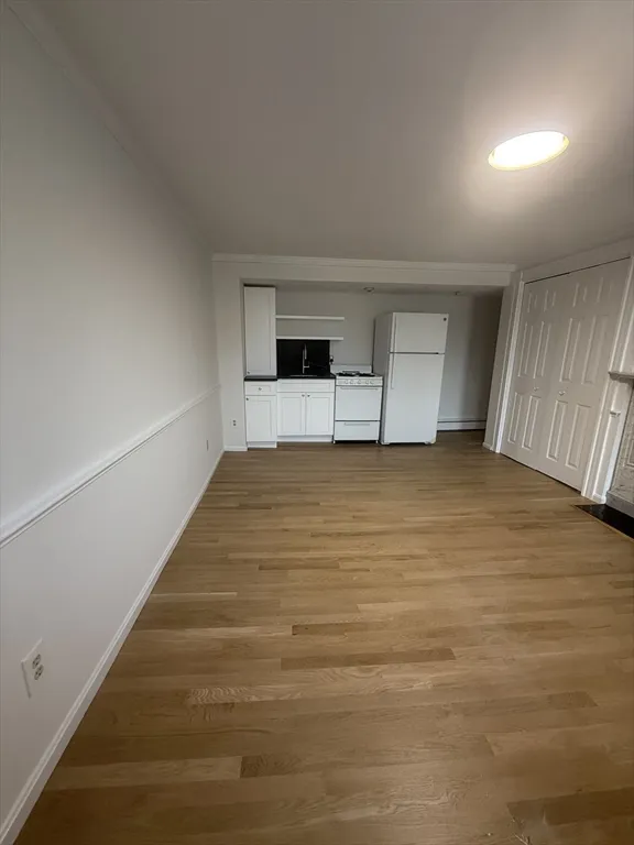 Studio bed, 1 bath apartment for rent at 313 Essex St Unit 203, Salem — photo 11 of 21