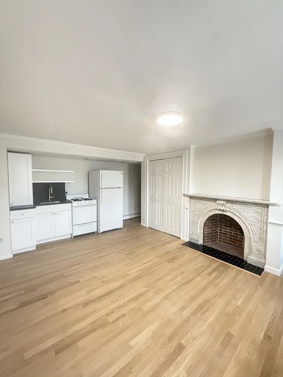 Studio bed, 1 bath apartment for rent at 313 Essex St Unit 203, Salem — photo 21 of 21