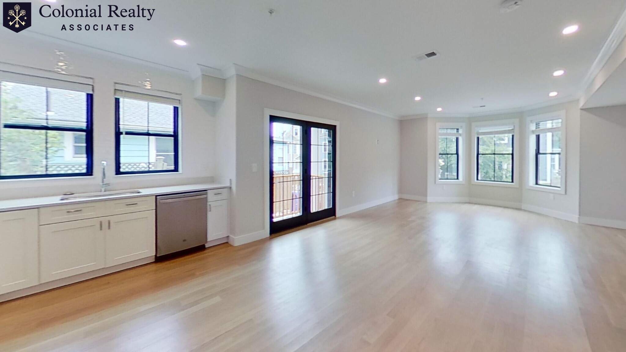 4 bed, 2 bath apartment for rent at 313 Lamartine St Unit 17, Jamaica Plain — photo 7 of 13