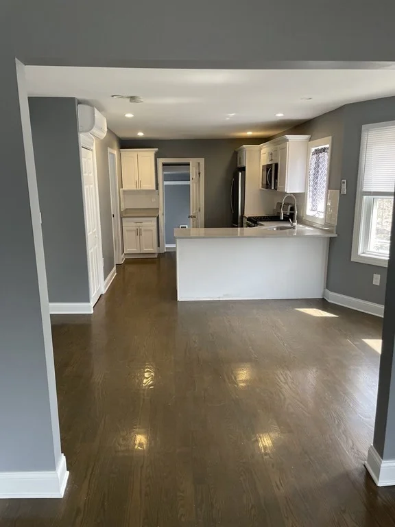2 bed, 1 bath apartment for rent at 313 N Washington Unit 2, North Attleboro