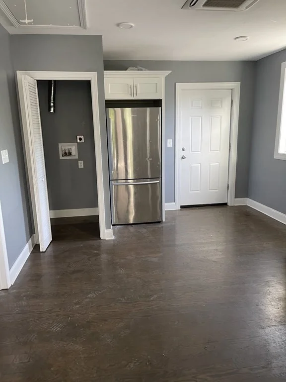 2 bed, 1 bath apartment for rent at 313 N Washington Unit 3, North Attleboro — photo 3 of 6